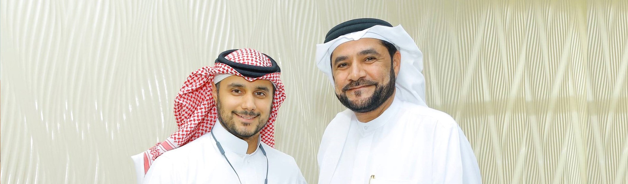 صاحب السموّ الملكي الأمير خالد بن الوليد بن طلال، نائب رئيس مجلس إدارة أرادَ، يلتقي بسعادة الدكتور راشد عبيد الليم، رئيس هيئة كهرباء ومياه الشارقة