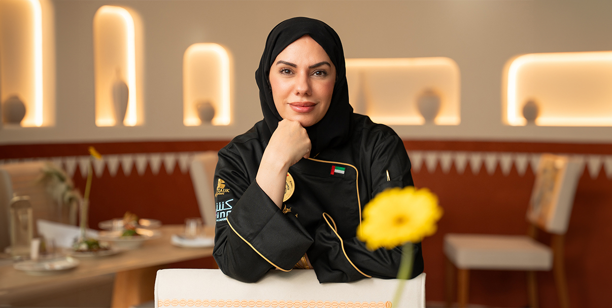 أرادَ تتعاون مع الشيف مريم المنصوري لافتتاح “كشتة أمينة”، مطعم جديد في الجادة مستوحى من كرم وأصالة الأمهات الإماراتيات