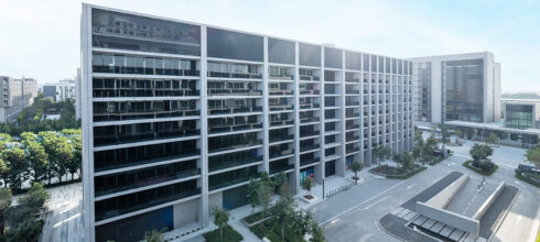 Arada completes construction at Aljada’s Naseej District, as handover of 138 homes at Il Teatro Residences buildings begins
