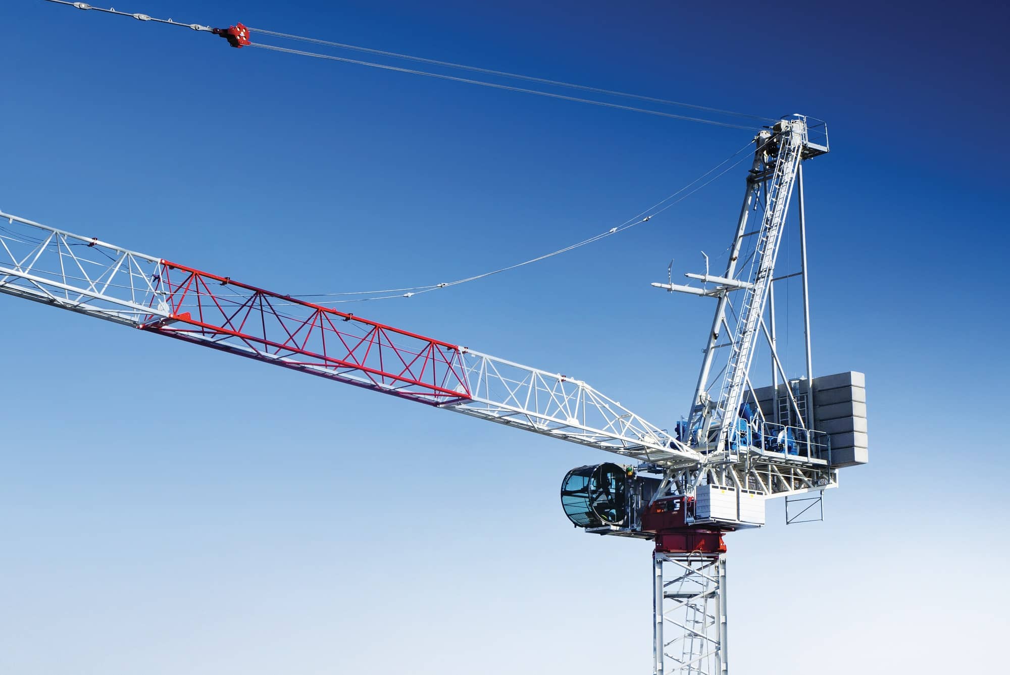 Raimondi unveils the LR273 luffing jib crane at Bauma 2019 in Munich, Germany