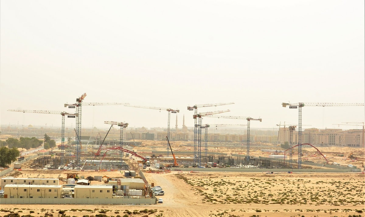 Daily Commercial News: Raimondi Middle East completes 11-crane installation in UAE