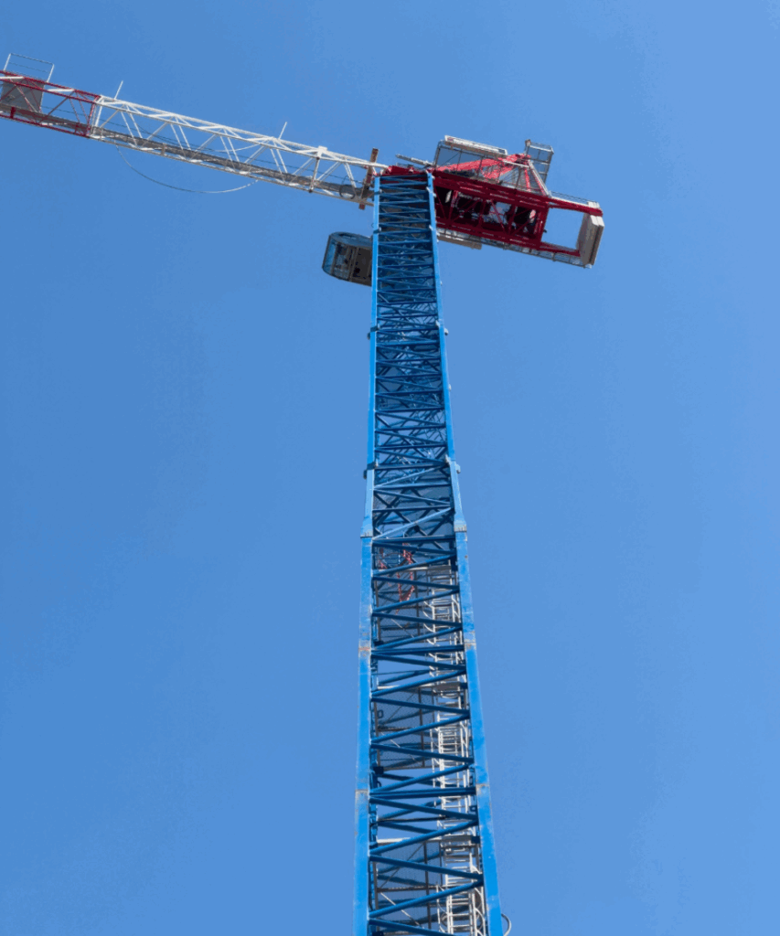 Raimondi LR213 luffing jib crane London