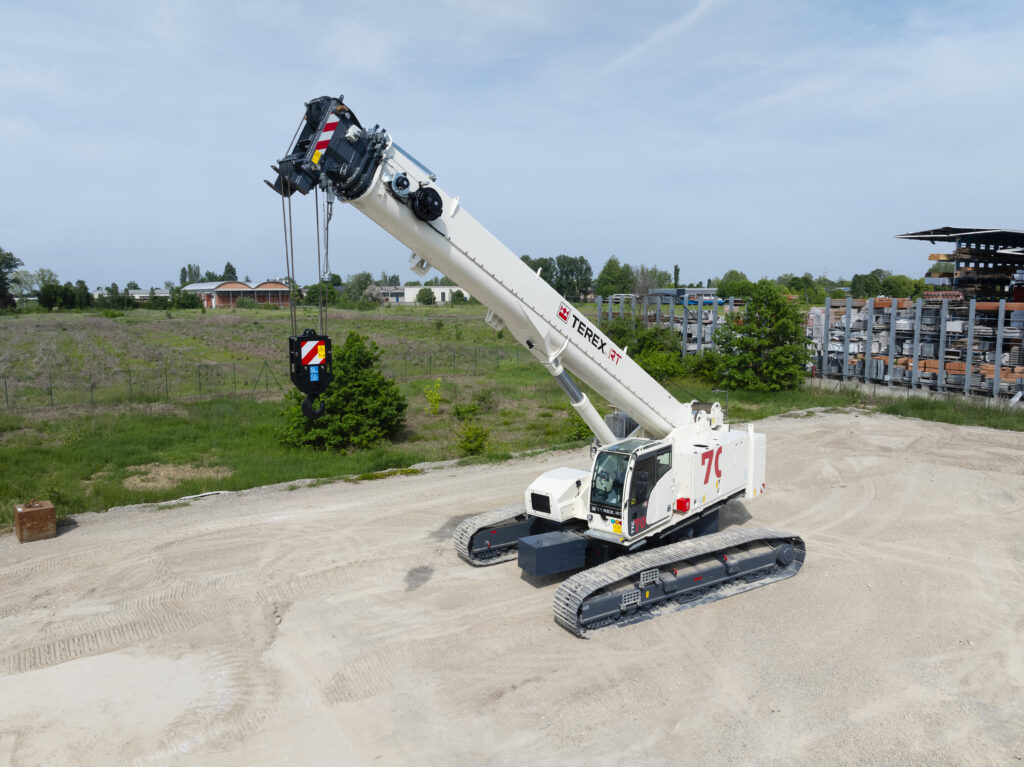 Raimondi terex TTC 70 telecrawler crane